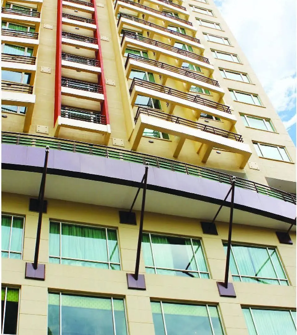 Hotel Royal Kuala Lumpur 4*,